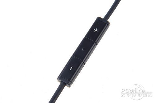 AKG K619