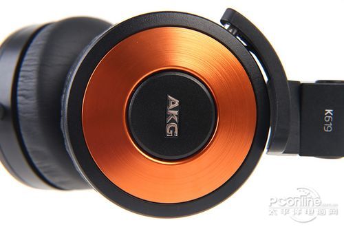 AKG K619