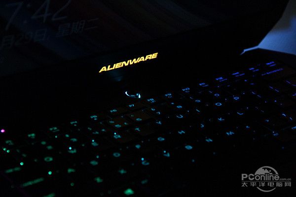 ALIENWARE 13