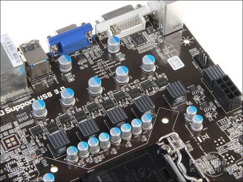 蓝宝石 冰晶B75M
