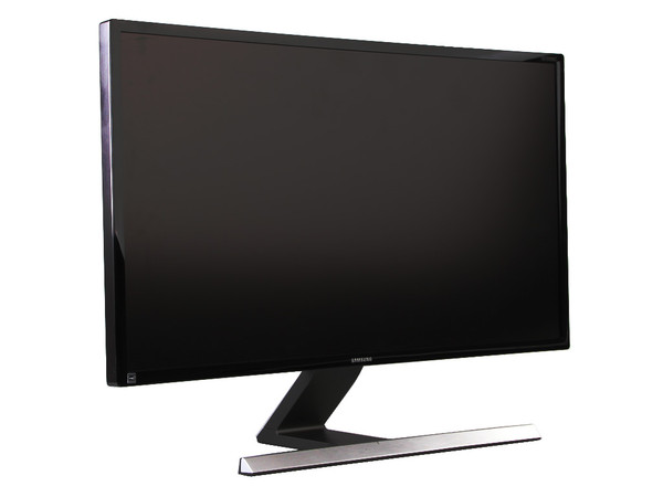 L902