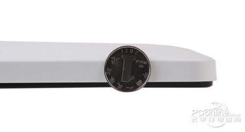 AOC LUVIA