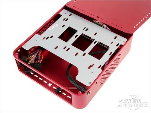 技嘉 B75TN 装机 评测