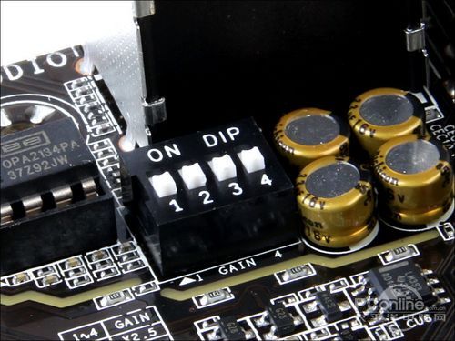 技嘉 G1.Sniper Z5 评测
