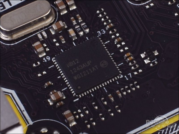 华硕　Z97赏析