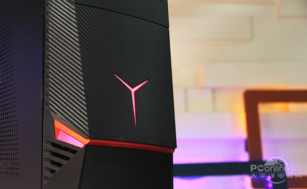 ideacentre Y700