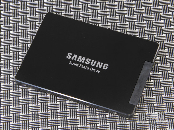 三星845DC PRO SSD