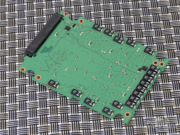 三星845DC PRO SSD