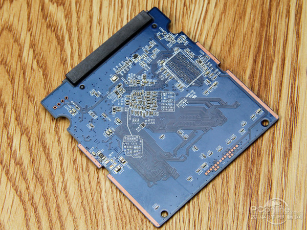 东芝Q300 240G