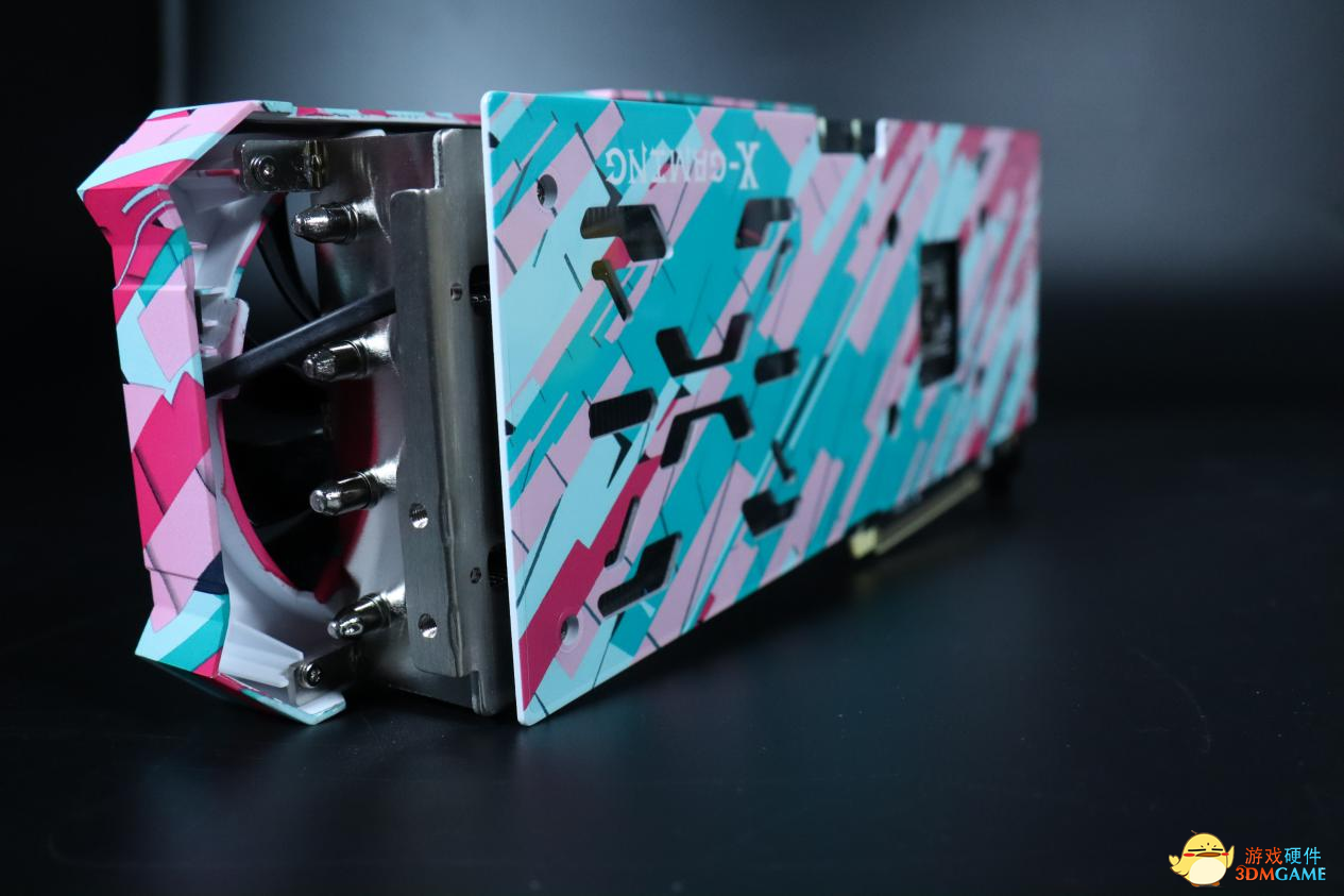 索泰RTX 3070 Ti X-GAMING OC评测：少女般的配色，御姐般的温度