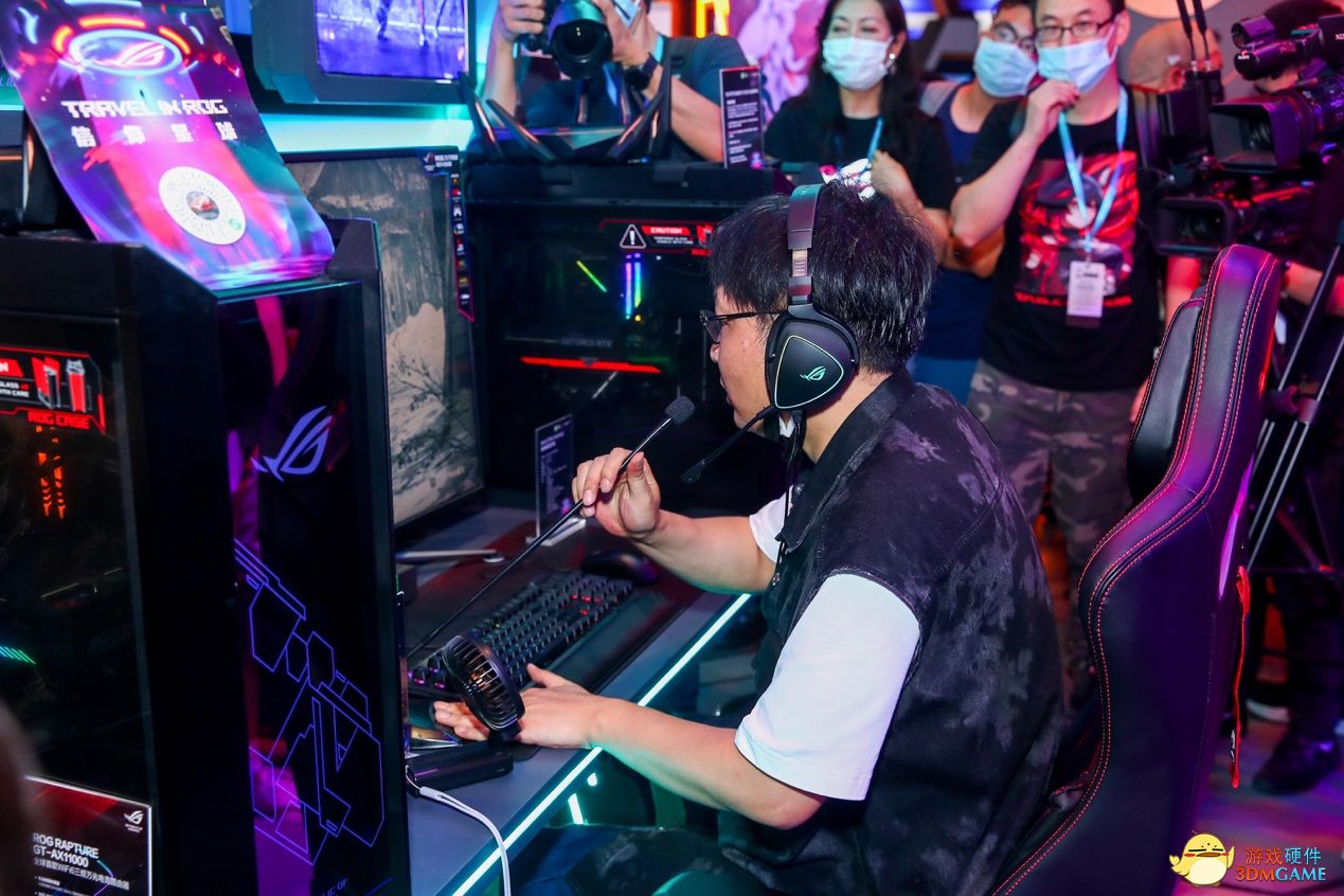 华硕主板燃爆BW2021 ROG信仰星球全程高能