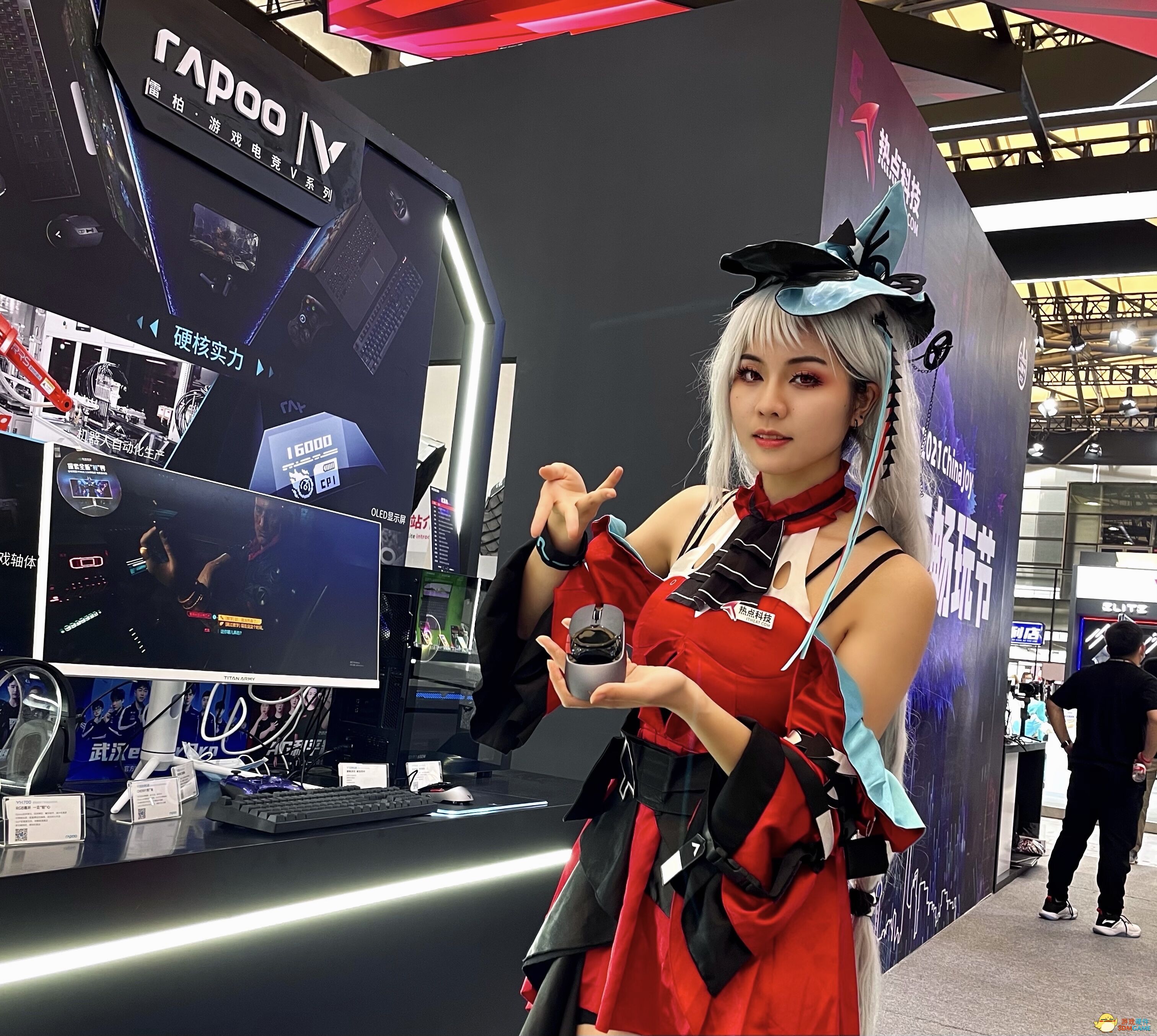 突破次元，打造游戏场景化，雷柏新产品线亮相2021年ChinaJoy
