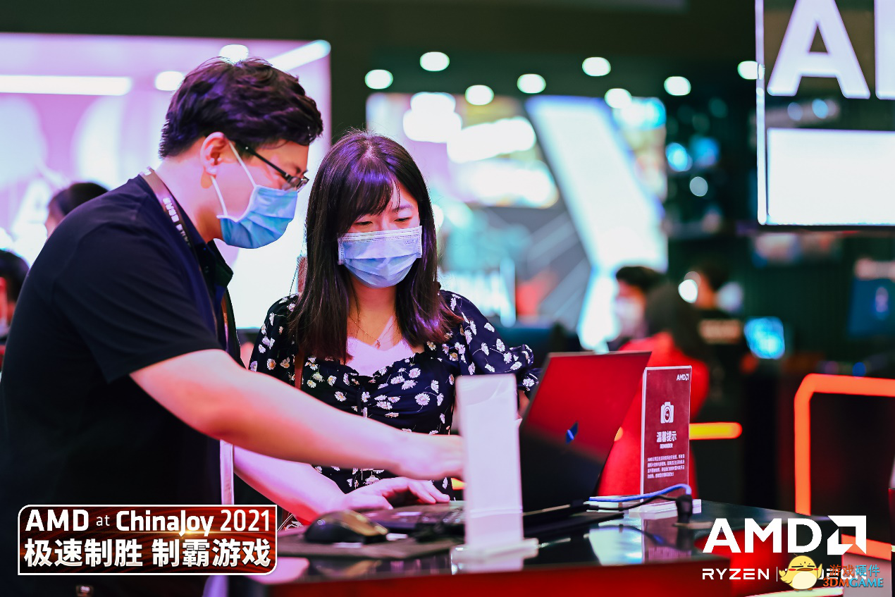 HP暗影精灵7闪亮登场AMD超威卓越平台ChinaJoy现场秀