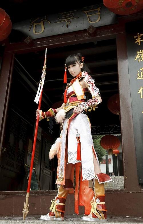 闻人羽CosPlay照片