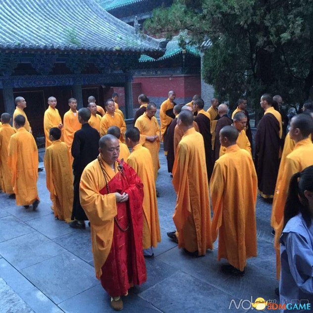 天津爆炸事件之后释永信诵经祈福 祈愿国泰民安