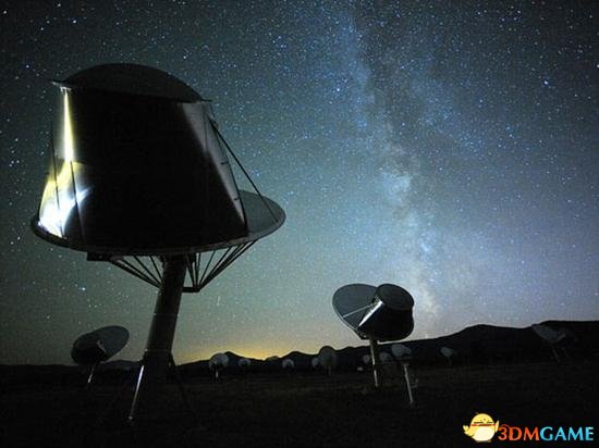 地外生命搜寻协会(SETI)将艾伦望远镜阵列对准恒星KIC 8462852，时间已经超过两个星期