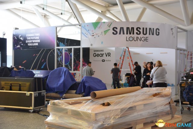 ⳡе Samsung Lounge