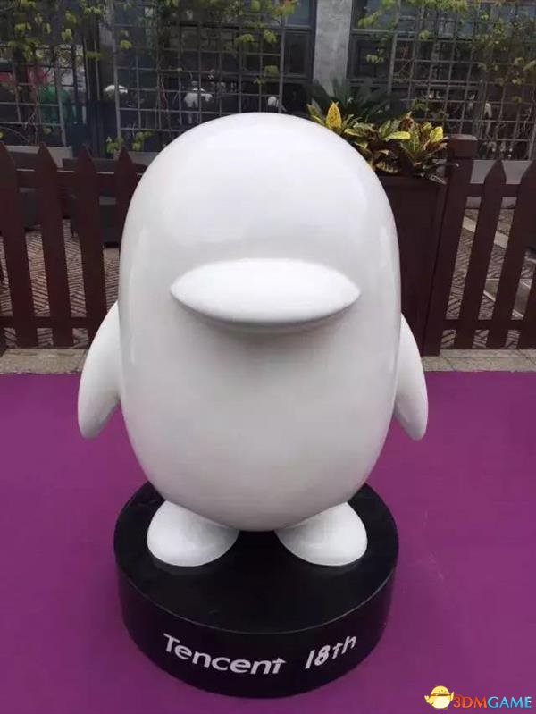 深圳腾讯大厦惊现70只巨人企鹅：画风辣眼睛