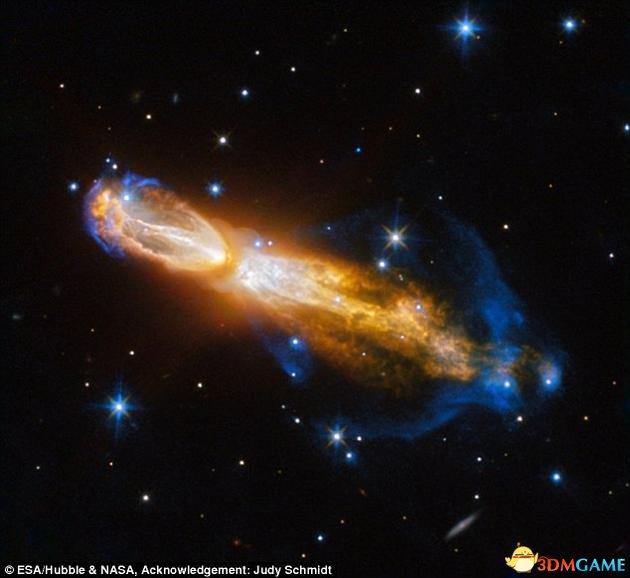 该星云名叫"腐蛋星云",场面十分震撼.