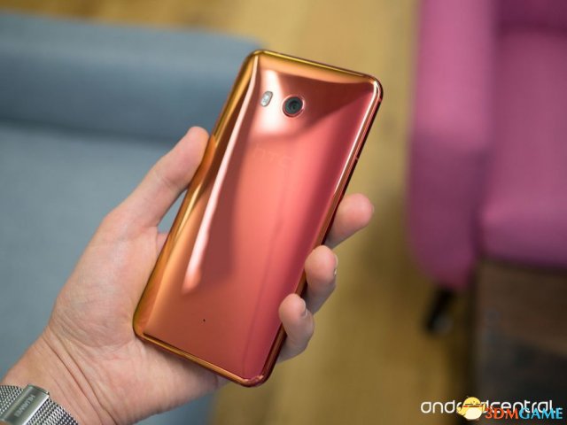 新一代旗舰机型登场 HTC U11现场真机上手图赏