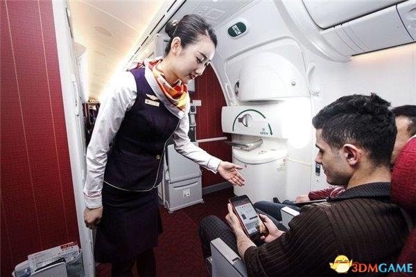 东航全部飞机上均可使用手机 窄体客机没有Wi-Fi