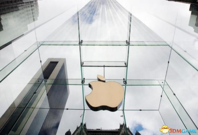 苹果遭遇新危机：顾客抱怨苹果商店成了“人间地狱”