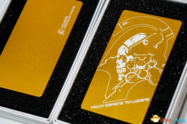 小岛秀夫晒工作室金色限定版手机壳 将在上海发售