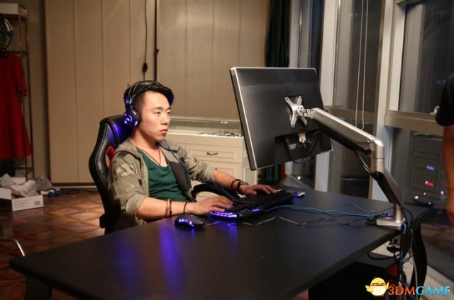 中国中心PC玩家每周玩42小时游戏 喜好合作应战