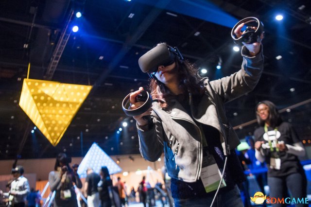 Oculus ͨ VR ʵʱ糡ݳǰ