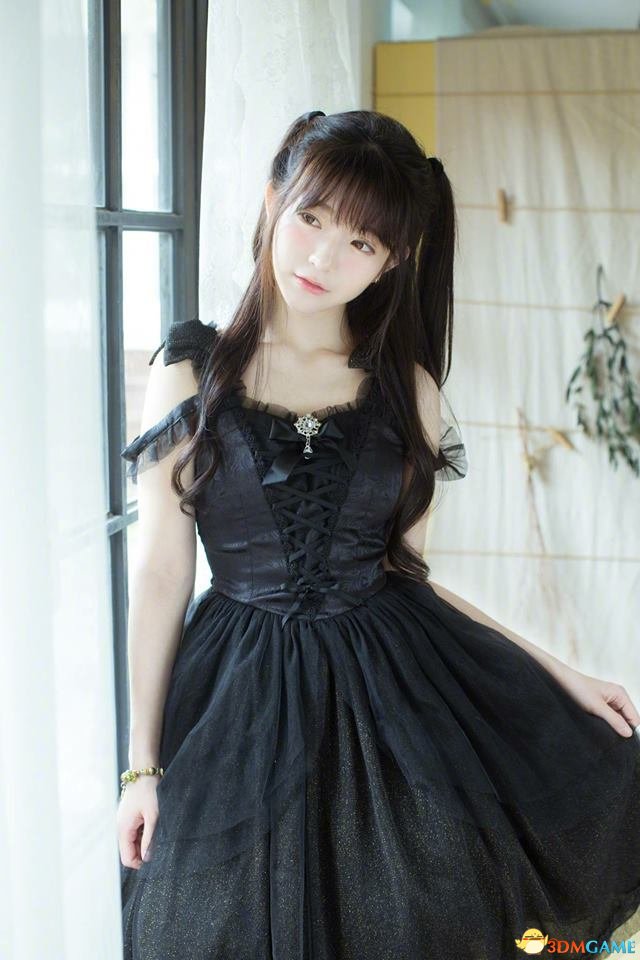 韩国第一美少女Yurisa美照 暗黑风格的哥特式萝莉