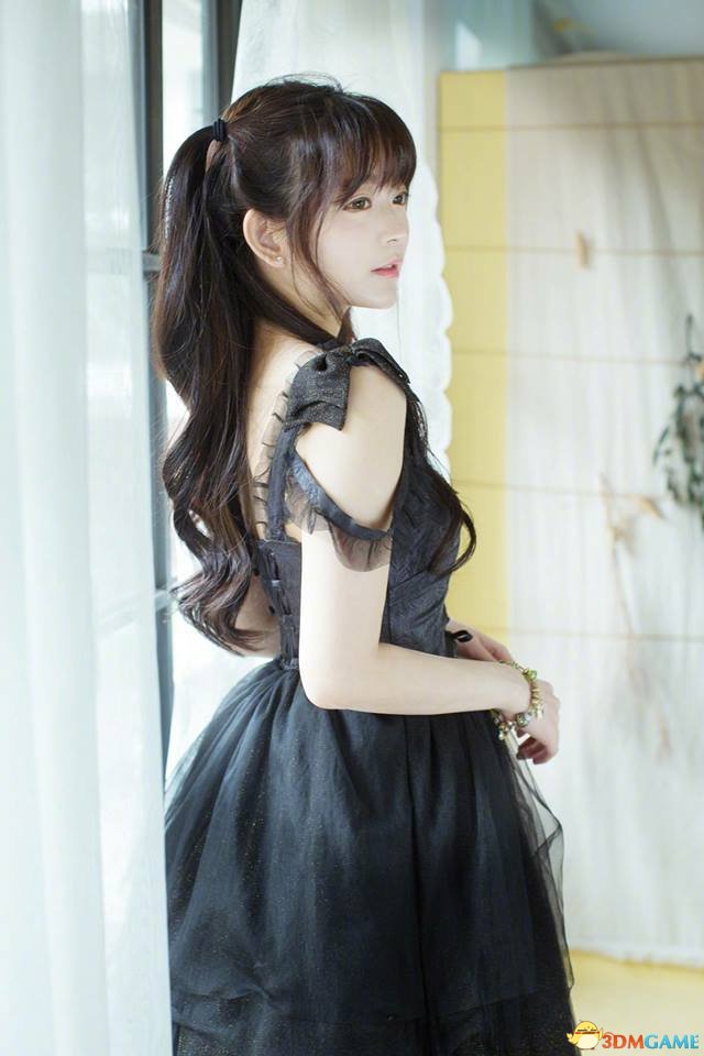 韩国第一美少女Yurisa美照 暗黑风格的哥特式萝莉