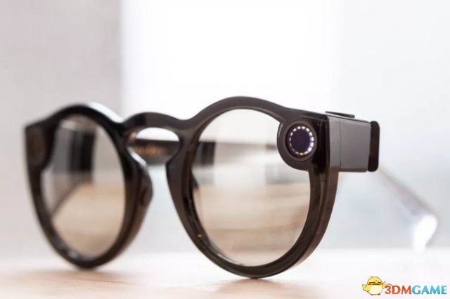 酷玩时尚！阅后即焚厂新品照相眼镜Spectacles发售