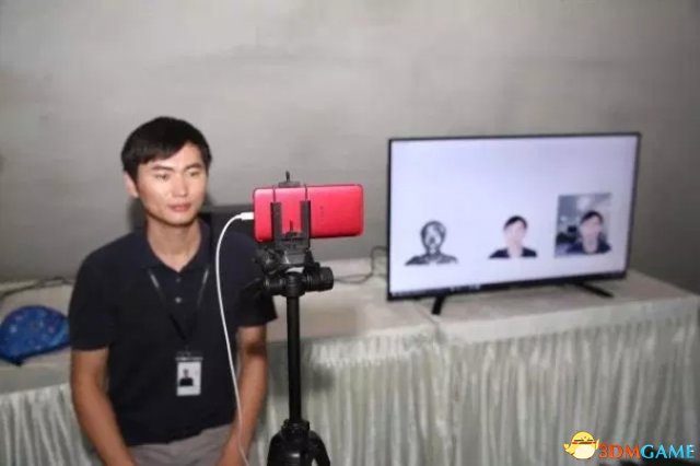 中媒看中国 OPPO公布实现5G足机间3D实时视频通疑
