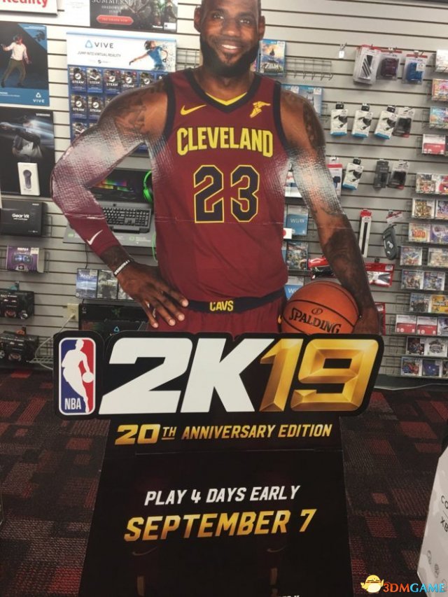 《NBA 2K19》确认登陆Switch 零售店广告牌曝光