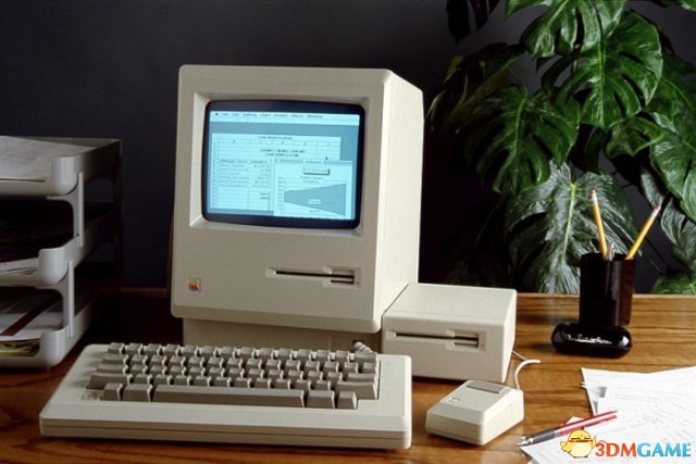 1985年的比我盖茨曾倡议苹果开放Mac操做体系受权