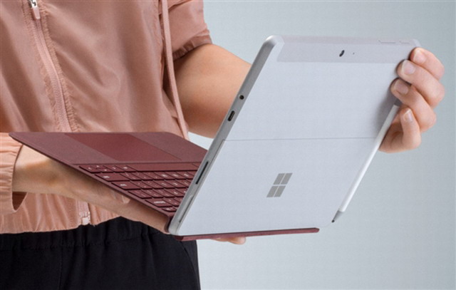 微硬Surface Go国止上架开卖 8GB+128GB代价3988元