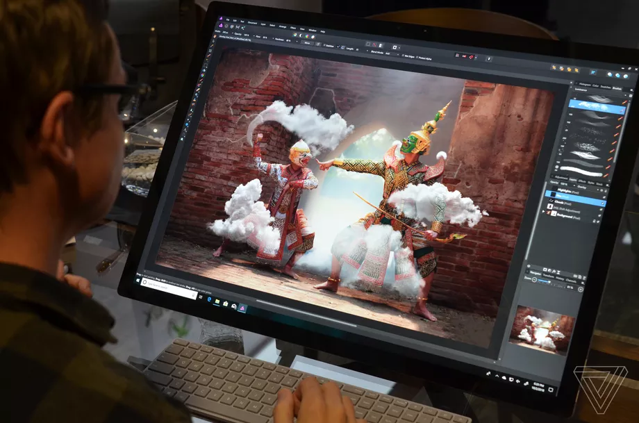 Surface Studio 2公布！顶配版可搭载1070显卡+32G内存+2TB固态