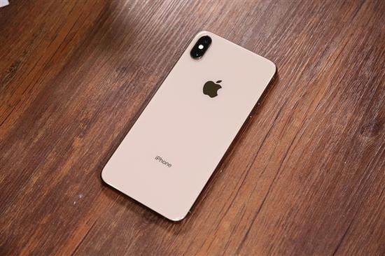 国止iPhone XS最新渠讲报价单暴光：暴跌1729元