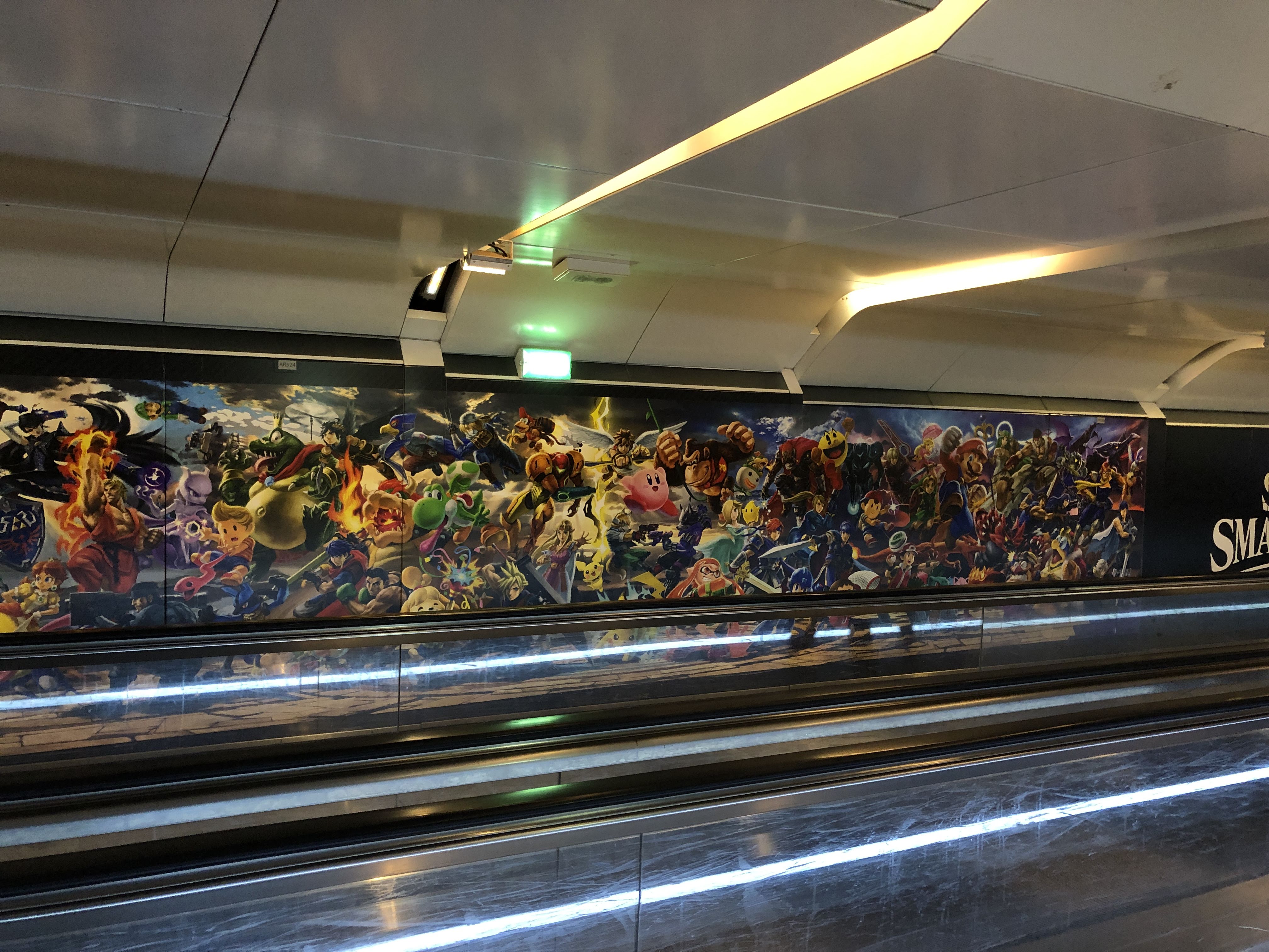 《任天堂明星大乱斗特别版》即将发售 巴黎地铁站贴满宣传海报