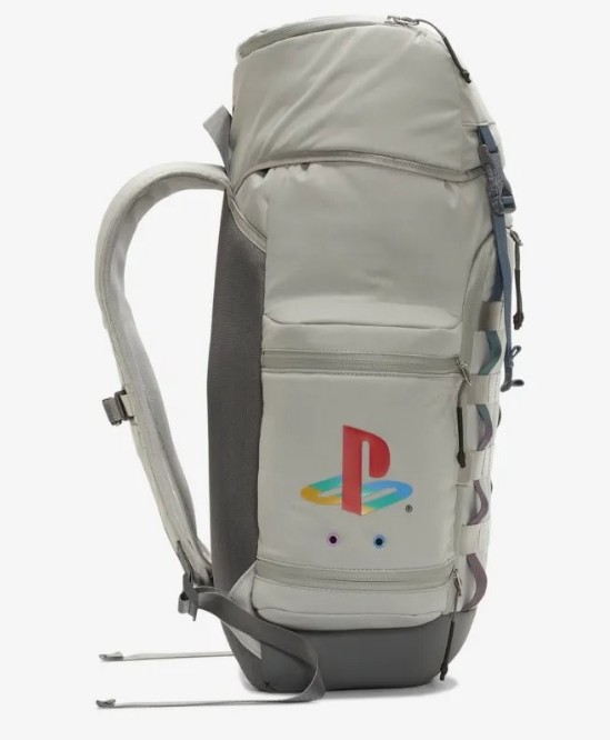 又圈钱！耐克、泡椒和Playstation三方合作背包来了