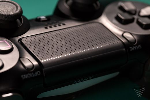 超大號暫停鍵：論PS4手柄Dualshock 4觸控面板