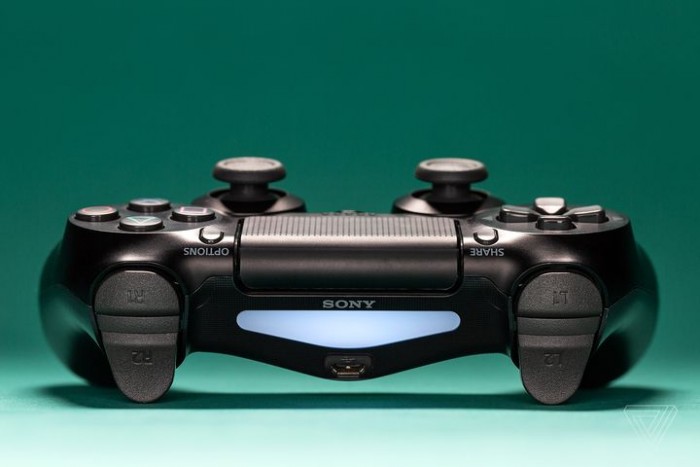 超大號暫停鍵：論PS4手柄Dualshock 4觸控面板