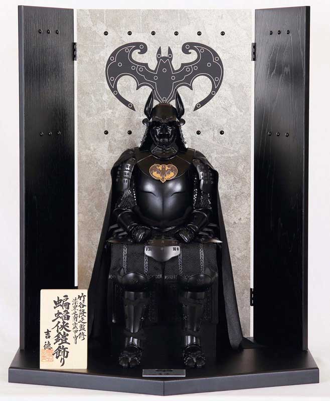 神秘诡异黑衣黑甲 蝙蝠侠强势化身日本传统古人偶霸气凛然