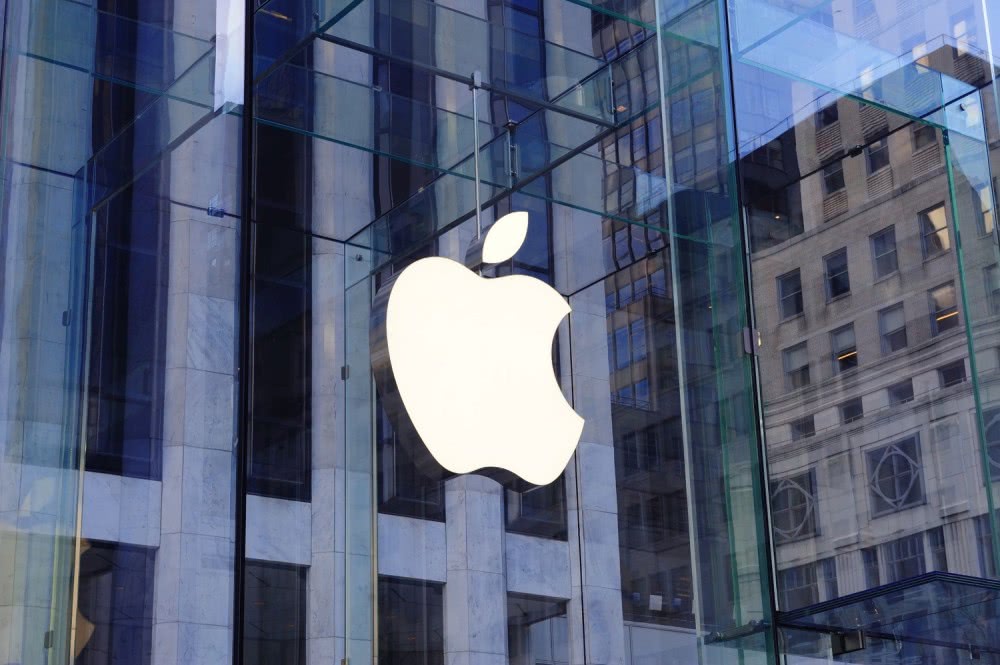 传苹果已开初准备合叠iPhone 3星将供应7.2寸屏