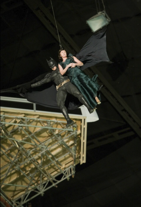 诺兰“蝙蝠侠”三部曲重返荧幕 50张珍贵片场照公开