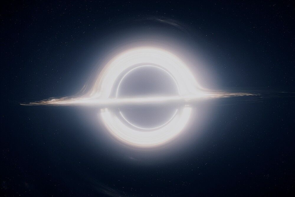 史上第一张黑洞照片发布！距离地球5500万光年