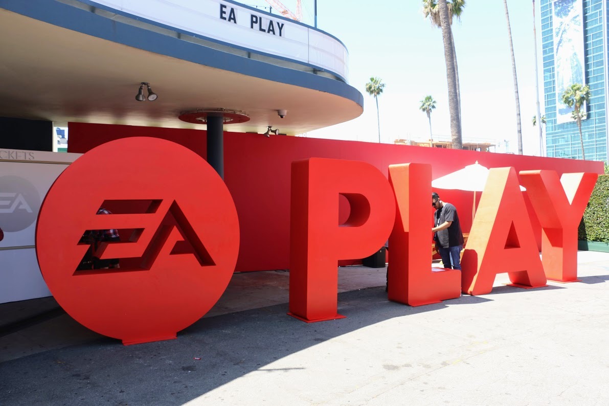 E3：EA Play举动现场照片回忆 中洋Coser太专业了