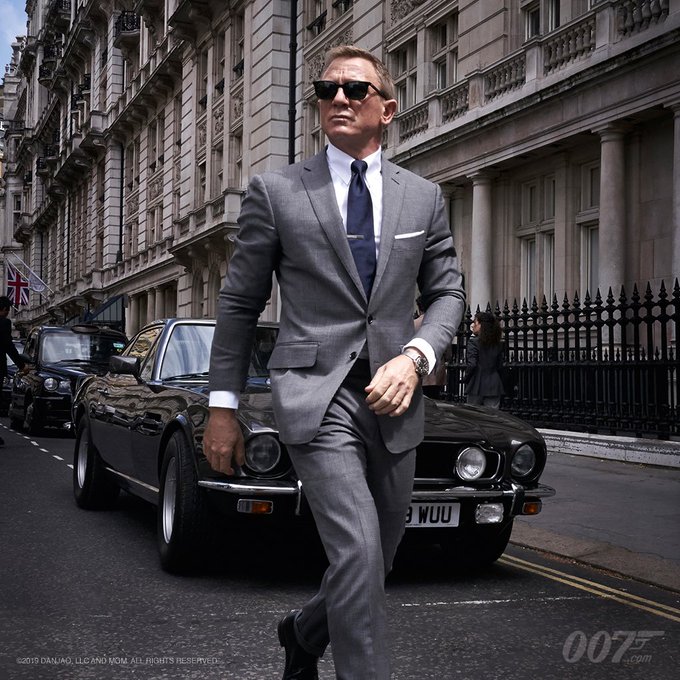 《邦德25》拍摄重启！007携经典超跑飒爽亮相伦敦