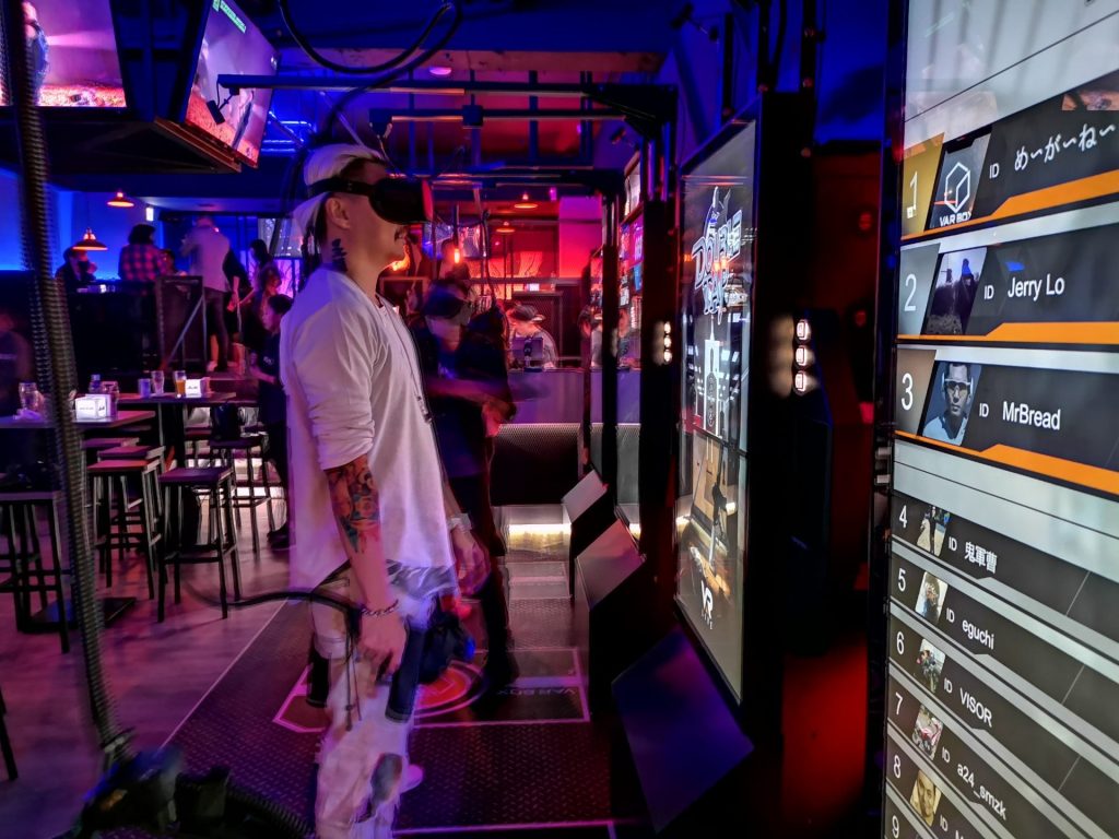 世界首个VR游戏主题酒吧在台北开业
