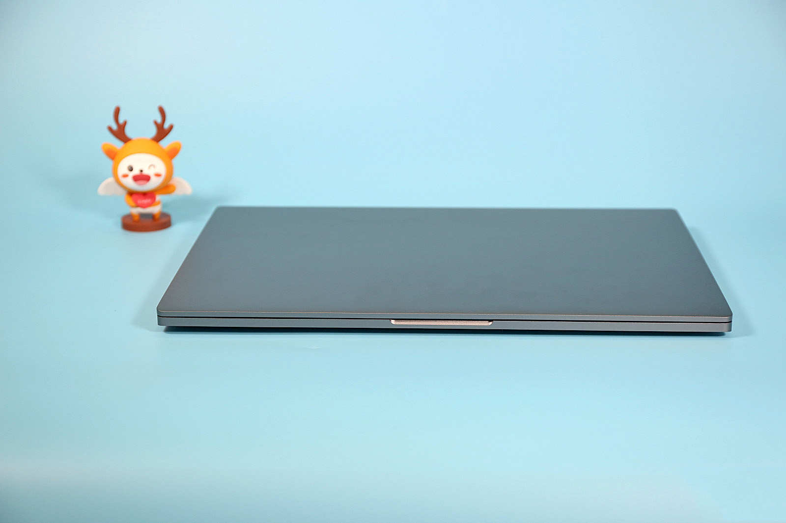 小米笔记本Pro15增强版图赏 10代酷睿i7+16GB内存